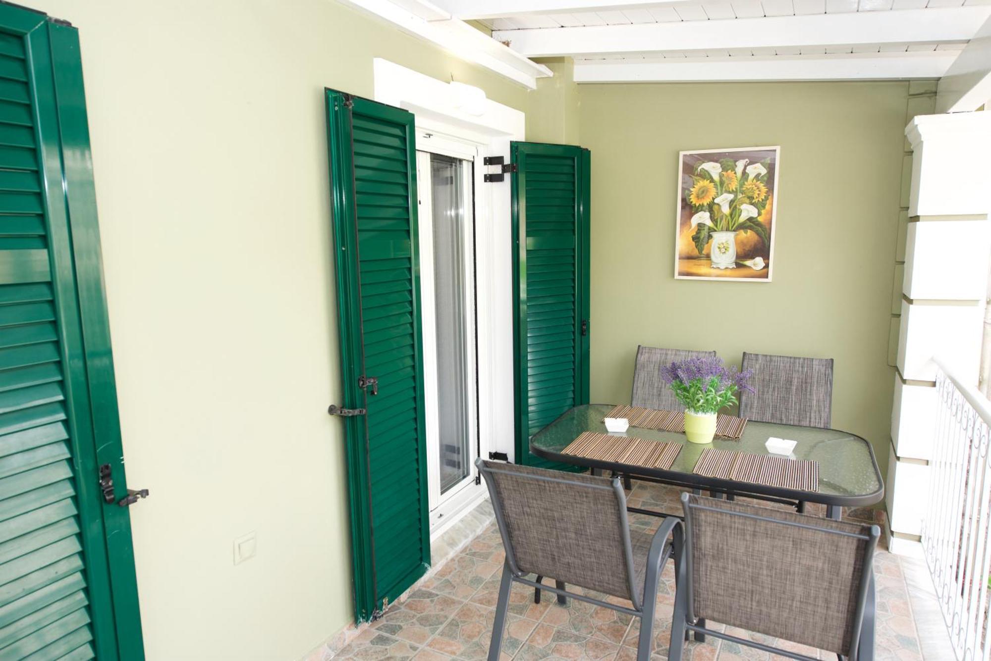 Spiti Christos Apartment, Viros Appartement *